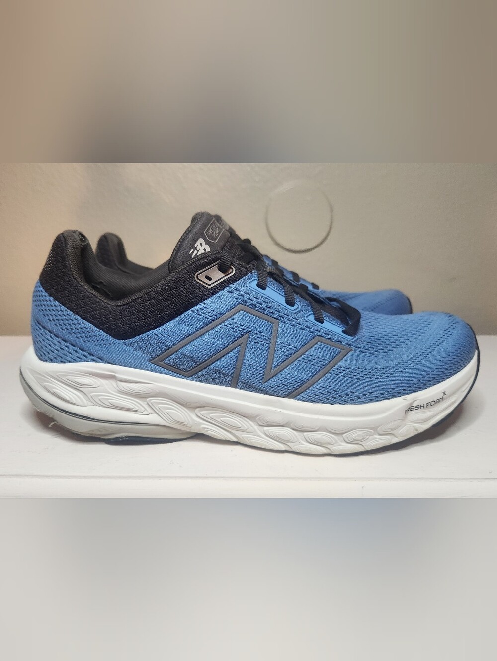 New Balance Fresh Foam 860 Men's Low Top Lace Up Running Shoes size 10.5 Blue
